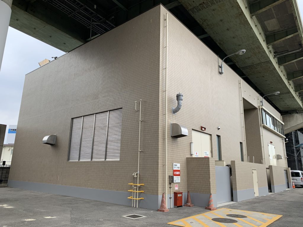 施工実績写真｜泉大津市受電所施設｜タイルシーリング補修