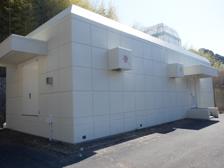 施工実績写真、神戸市北区電気室①、外壁塗装補修完工写真