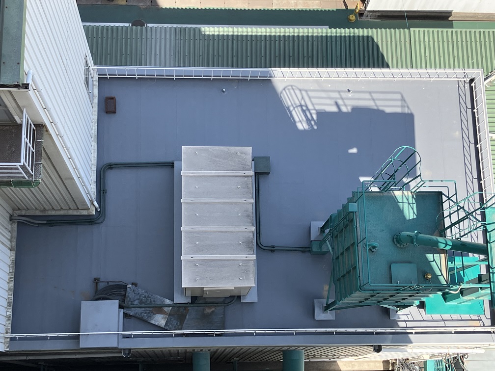 施工実績写真、東灘区工場屋上防水工事完工図