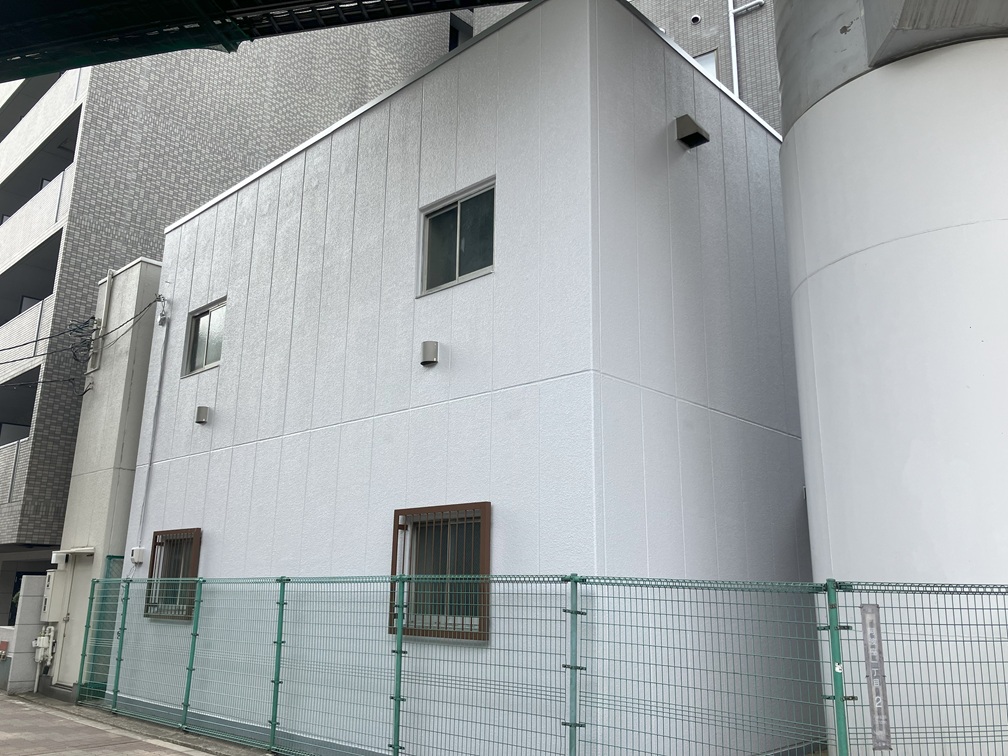 施工実績写真｜大阪市西区倉庫施設｜外壁塗装